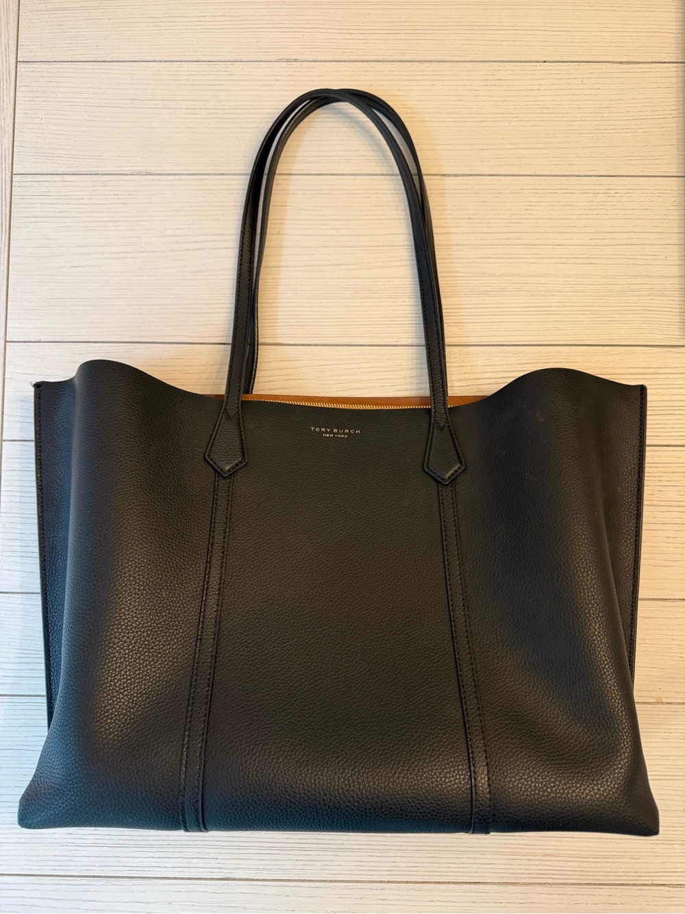 Tory Burch Perry Triple Compartment Leather Tote - Picture 6 of 10